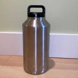 Large Yeti Bottle